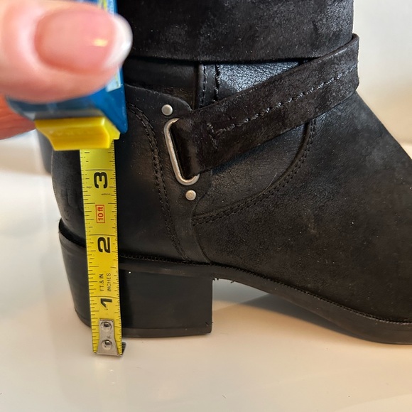 Ugg W Darcie black zip up boots - Picture 7 of 9